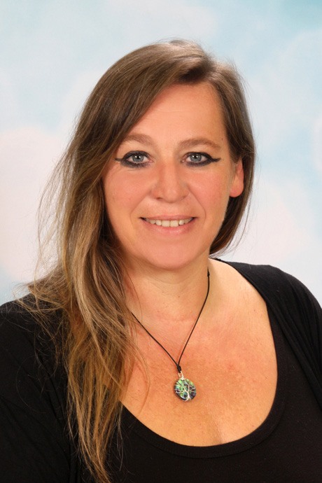 Foto Karin Larionows, Bakk. phil.